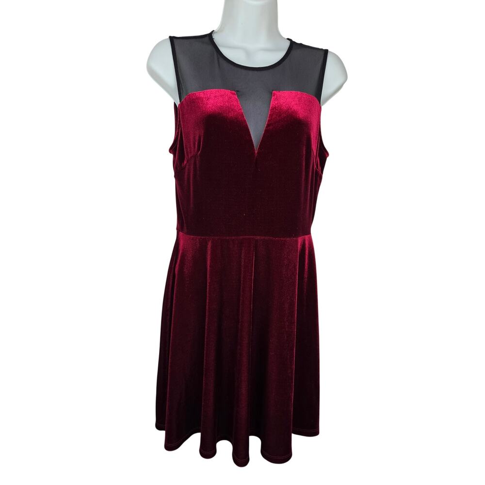 Sweet Storm Burgundy Velvet Mesh Illusion Skater Dress Size L